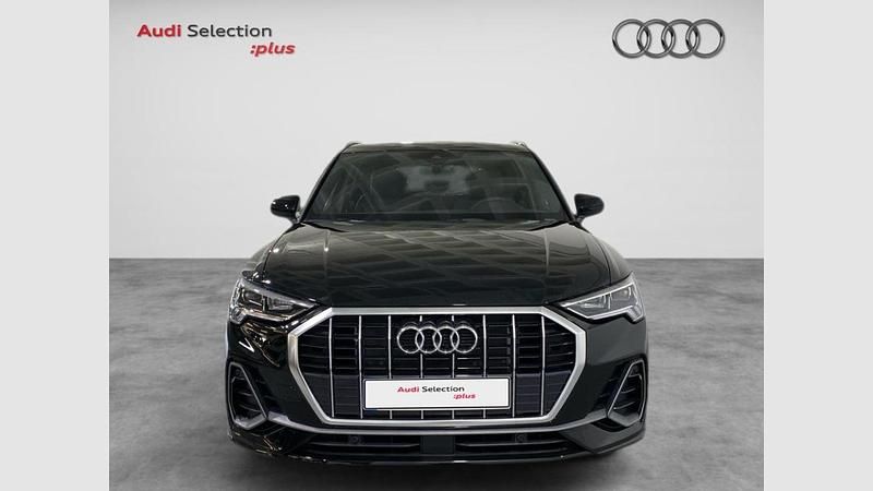 Usado Audi Q3 S-Line 245 CV (180 kW) 2024 Negro mitos (metalizado) SUV