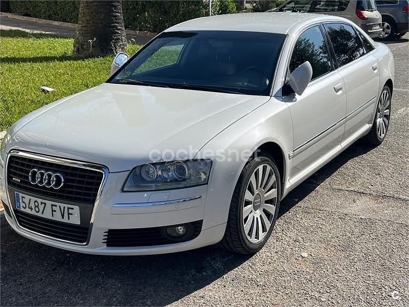 Blanco Usado 2007 Audi A8L Berlina | 11.900 € - Imagen 1/4