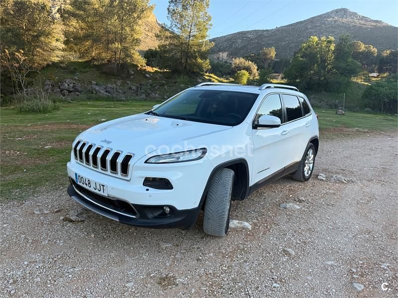 Usado Jeep Cherokee Limited 200 CV (147 kW) 2015 Blanco SUV