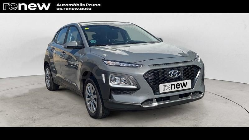 Usado Hyundai Kona 120 CV (88 kW) 2020 Gris / plata SUV