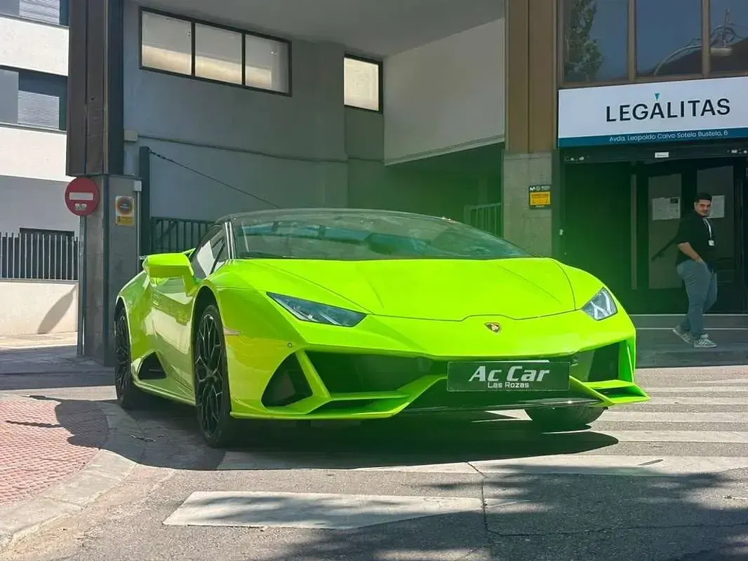 Usado Lamborghini Huracán 639 CV (469 kW) 2020 Verde Descapotable