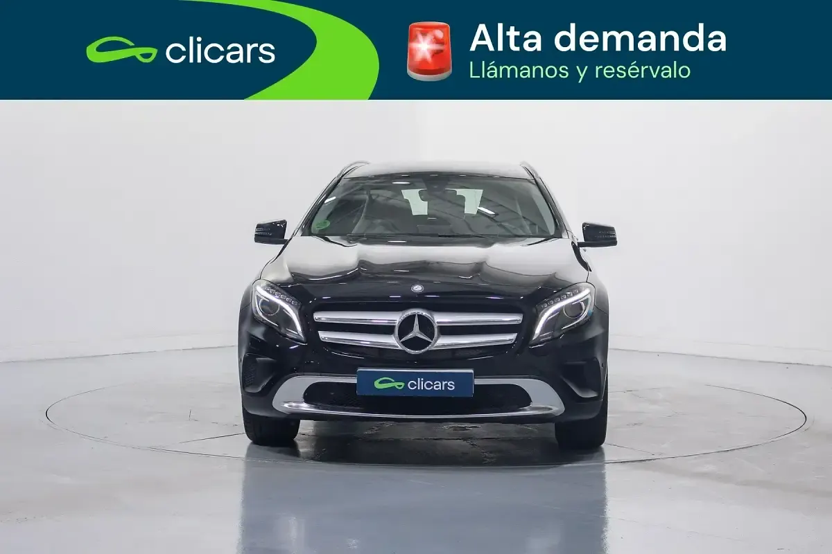 Usado Mercedes GLA200 Urban 136 CV (100 kW) 2016 Negro SUV