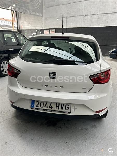 Usado Seat Ibiza SC Reference 85 CV (62 kW) 2014 Blanco Utilitario