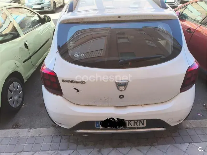 Usado Dacia Sandero Essentiel 90 CV (66 kW) 2018 Blanco Berlina