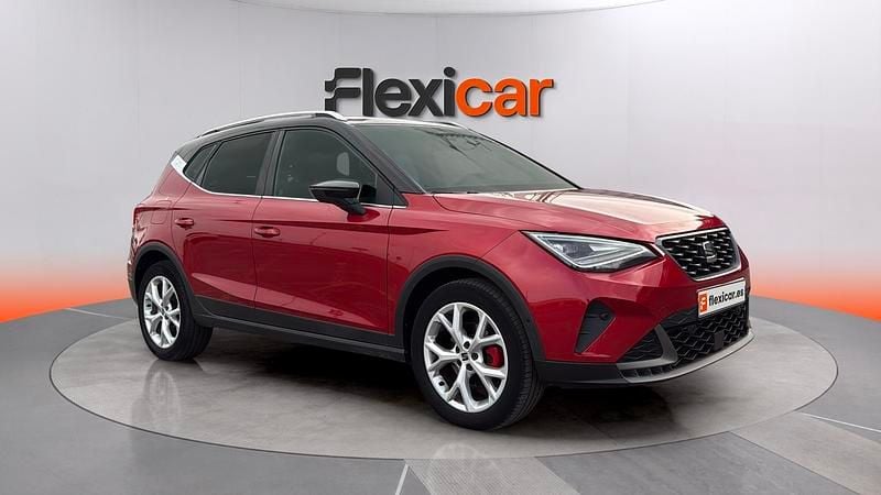 Usado Seat Arona FR 150 CV (110 kW) 2023 Rojo SUV