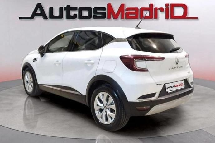 Usado Renault Captur Zen 145 CV (106 kW) 2022 SUV