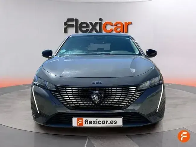 Usado Peugeot 308 Allure 130 CV (95 kW) 2024 Gris
