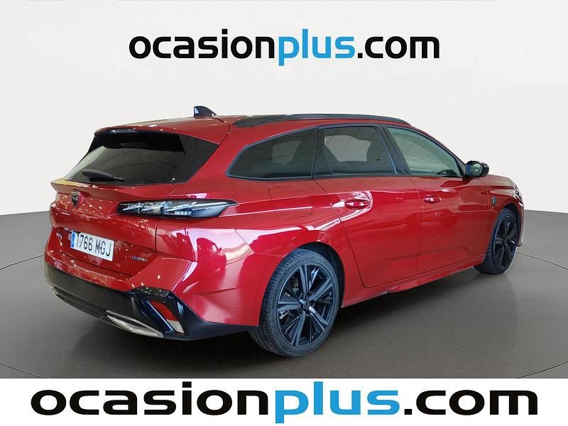 Usado Peugeot 308 GT 225 CV (165 kW) 2023 Rojo Familiar