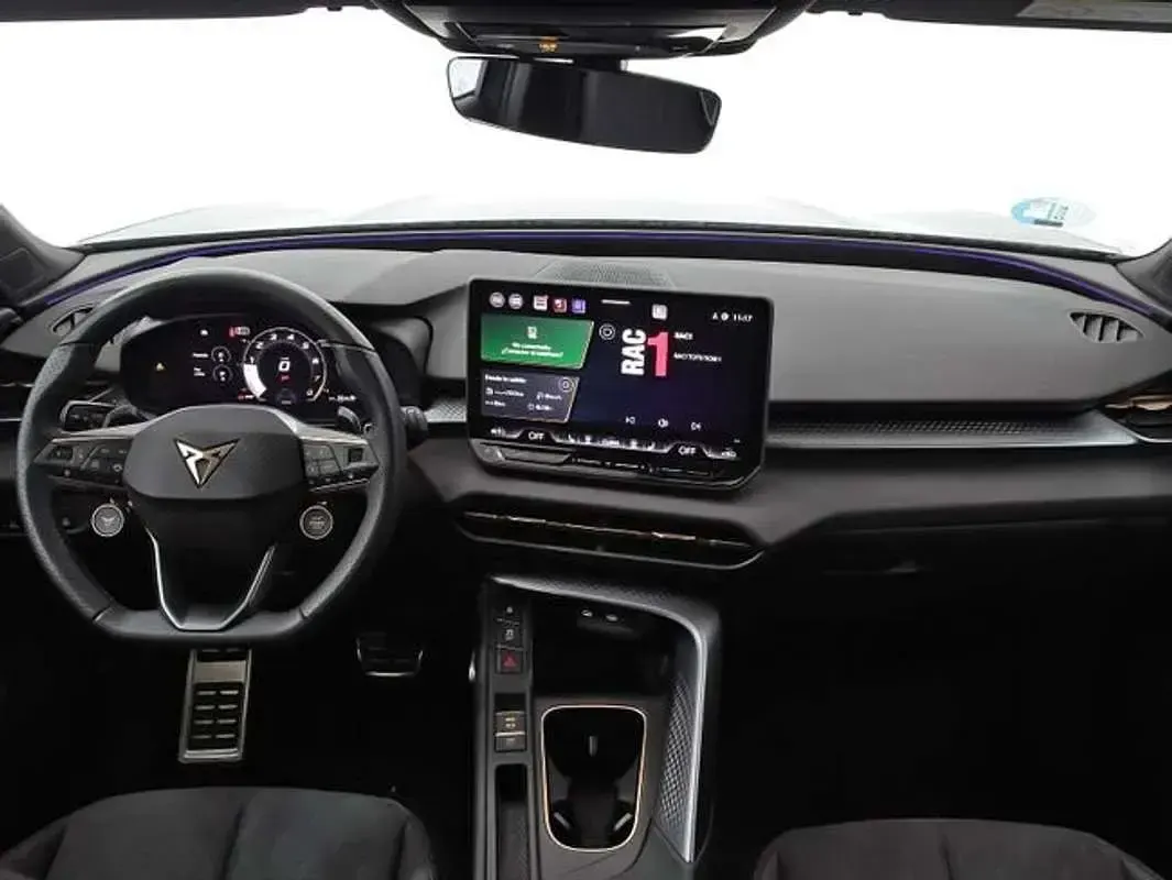 Usado Cupra Terramar 150 CV (110 kW) 2025 Gris SUV