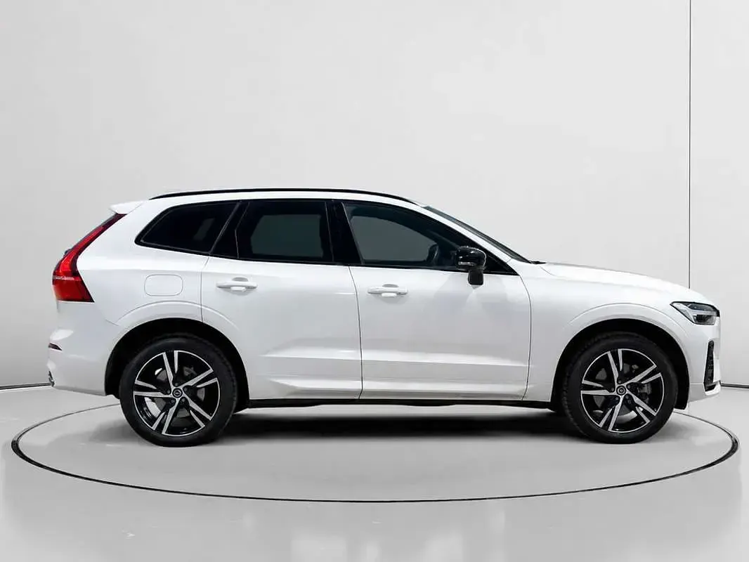 Usado Volvo XC60 Plus 351 CV (258 kW) 2022 Blanco SUV