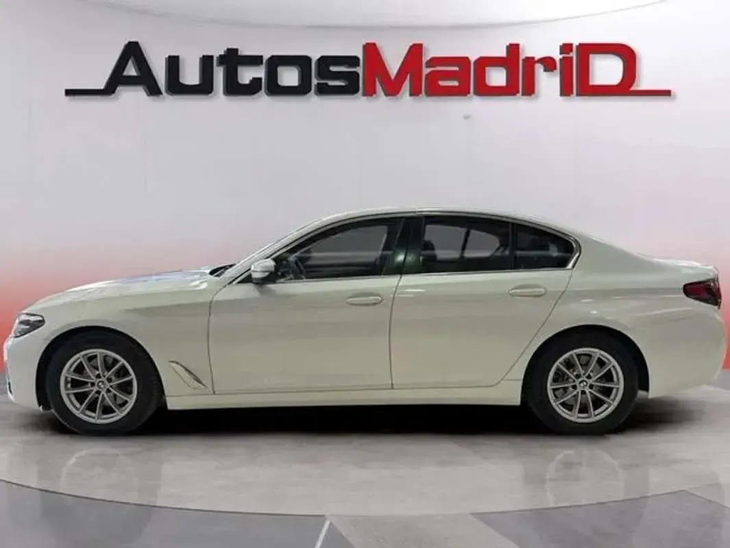 Usado BMW 520 190 CV (139 kW) 2021 Blanco Berlina
