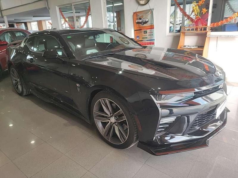Negro Usado 2017 Chevrolet Camaro SS Coupe | 44.000 € - Imagen 1/4