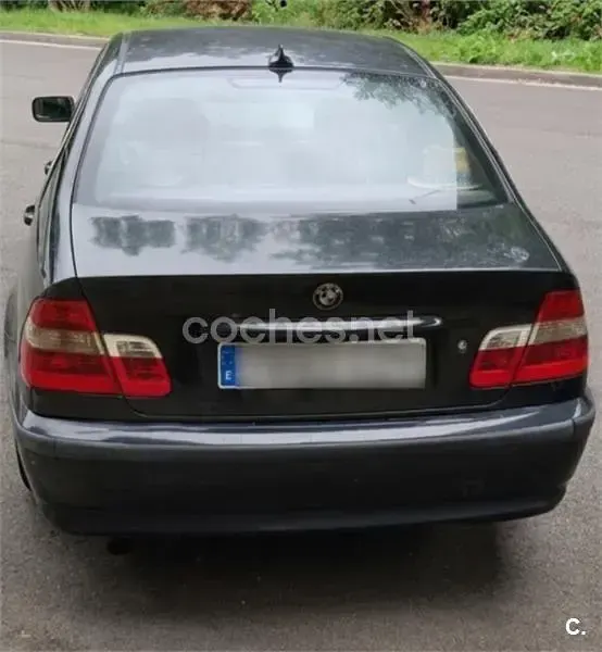 Usado BMW 320 150 CV (110 kW) 2004 Negro Berlina