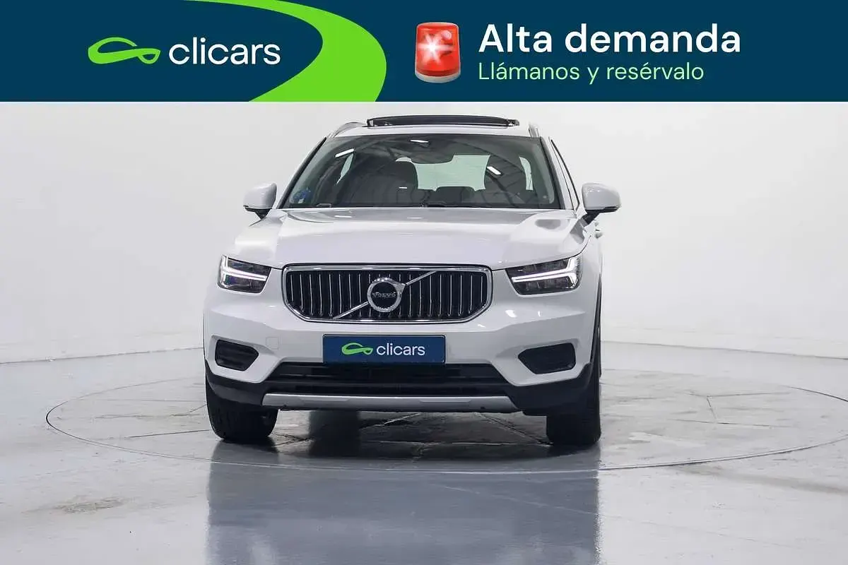 Usado Volvo XC40 Plus 179 CV (131 kW) 2022 Blanco SUV