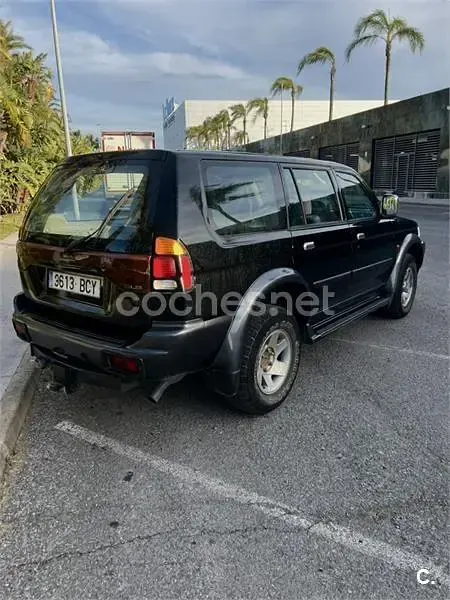 Usado Mitsubishi Montero Sport 99 CV (72 kW) 2000 Negro SUV