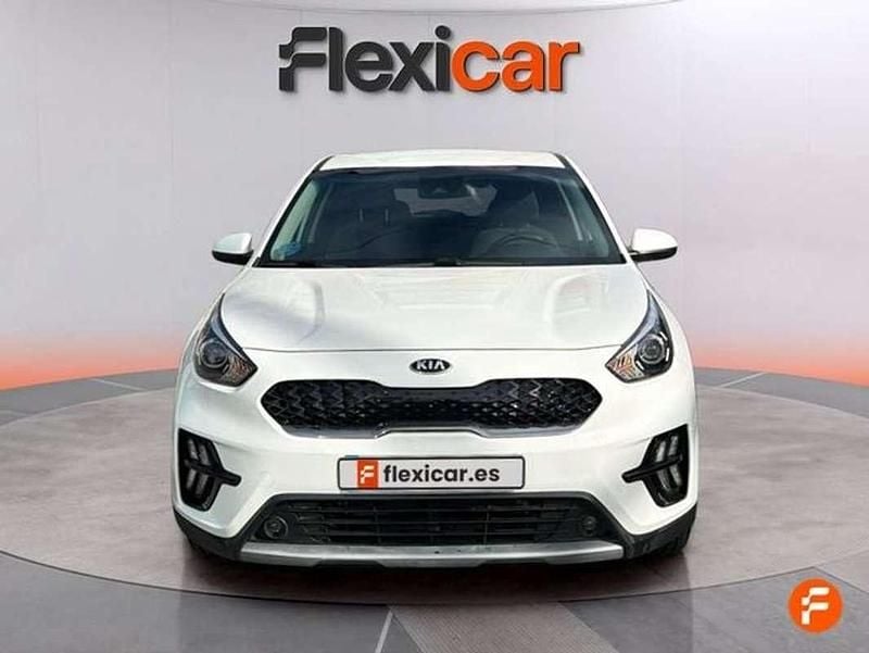 Usado Kia Niro 141 CV (103 kW) 2021 Blanco SUV