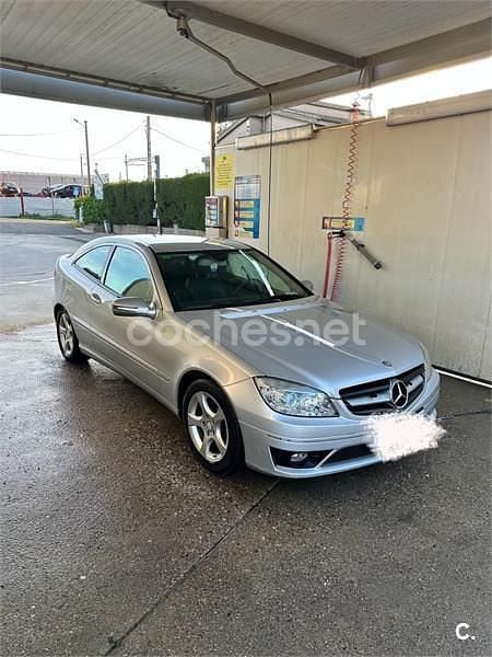 Usado Mercedes CLC180 143 CV (105 kW) 2009 Gris / plata Utilitario