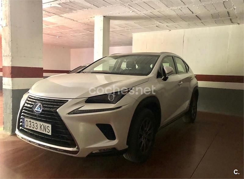 Blanco Usado 2018 Lexus NX300h Business Edition SUV | 23.900 € (Precio justo) - Imagen 1/4