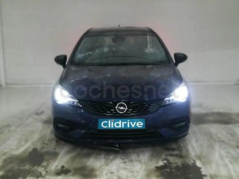 Usado Opel Astra Ultimate 122 CV (89 kW) 2021 Azul Familiar
