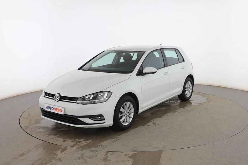 Usado VW Golf VII 110 CV (80 kW) 2018 Blanco Utilitario