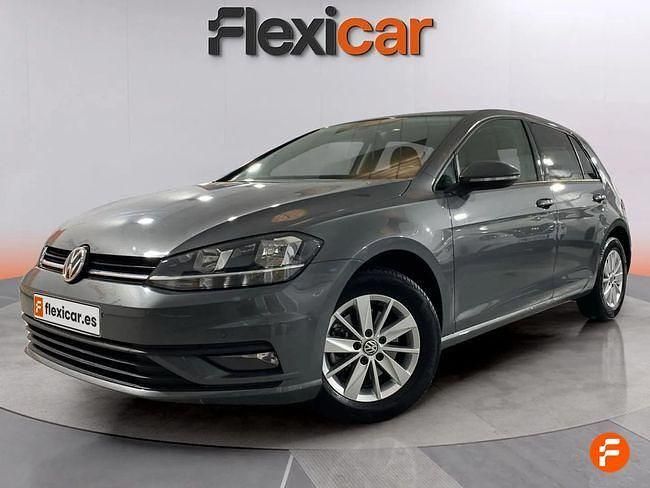 Usado VW Golf VII Advance 115 CV (84 kW) 2020 Gris Familiar