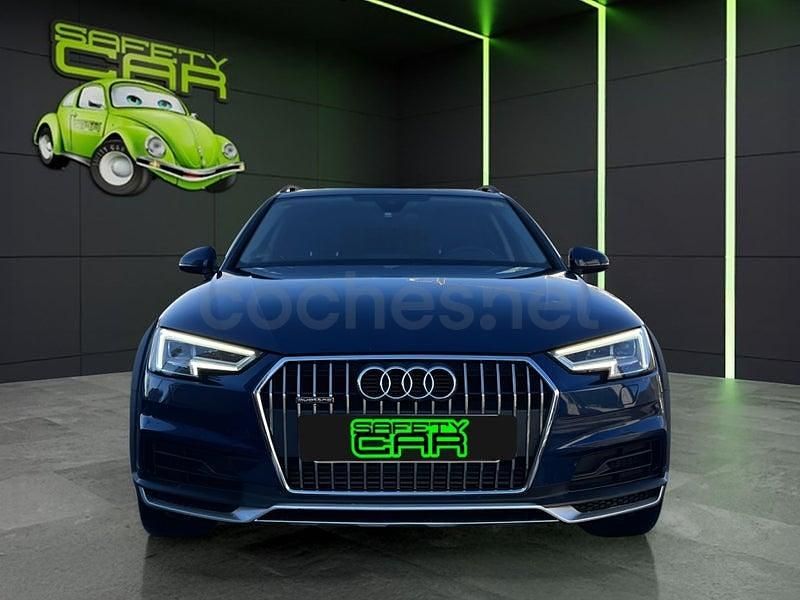 Usado Audi A4 Allroad Ambiente 218 CV (160 kW) 2018 Azul Familiar