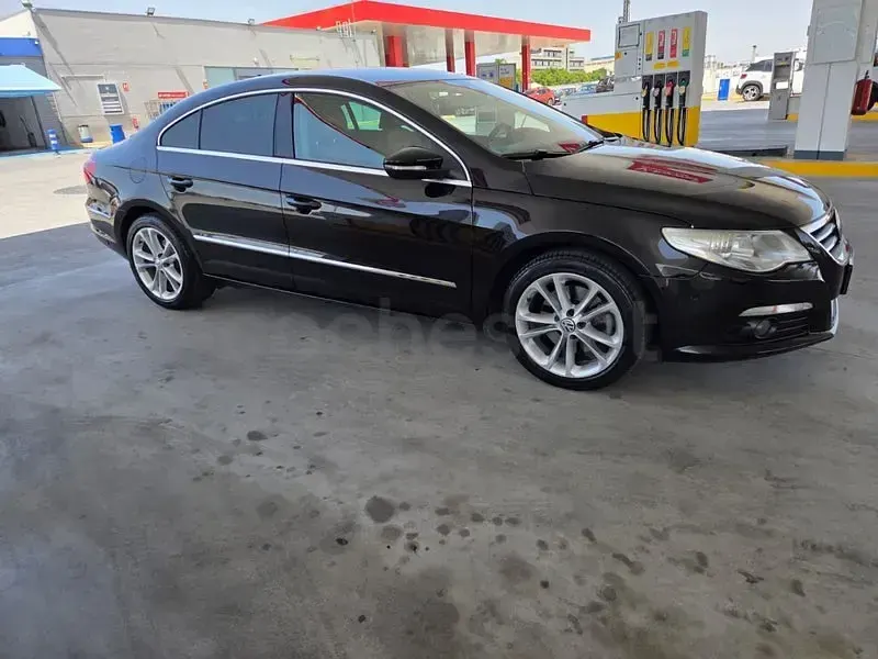 Usado VW Passat 160 CV (117 kW) 2011 Negro Berlina