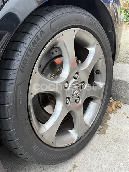 Usado Honda Civic Executive 140 CV (102 kW) 2007 Negro Berlina