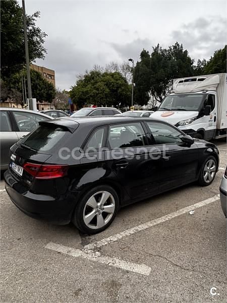 Usado Audi A3 Ambition 122 CV (89 kW) 2014 Negro Berlina