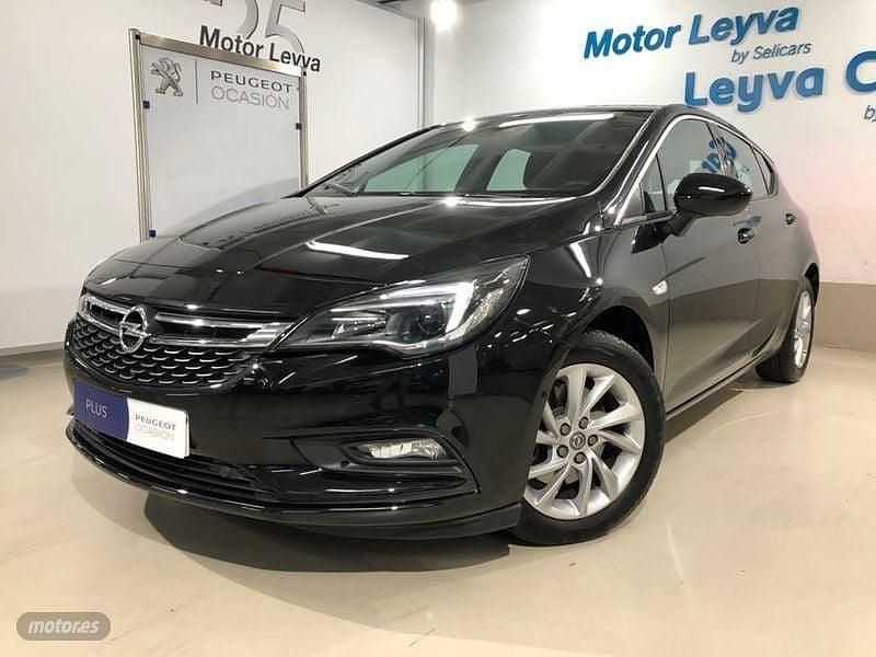 Negro Usado 2018 Opel Astra Dynamic | 17.690 € (Caro) - Imagen 1/4