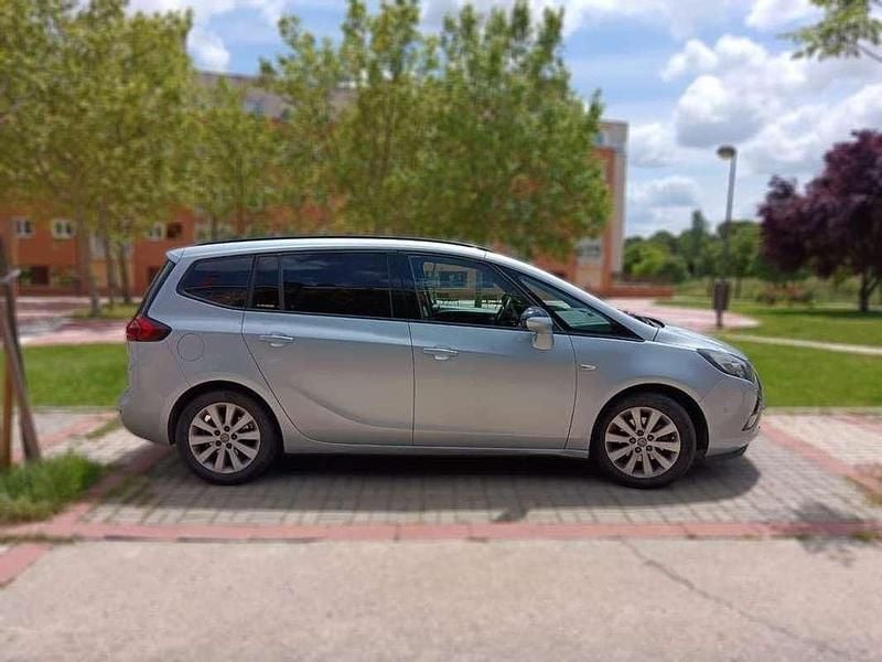 Usado Opel Zafira Excellence 135 CV (99 kW) 2015 Gris Monovolumen