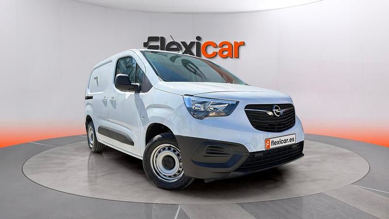 Usado Opel Combo Edition 102 CV (75 kW) 2023 Blanco Monovolumen