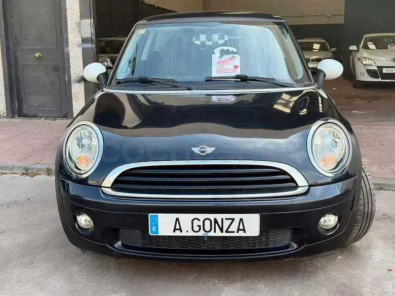 Usado Mini ONE 95 CV (69 kW) 2009 Negro Utilitario