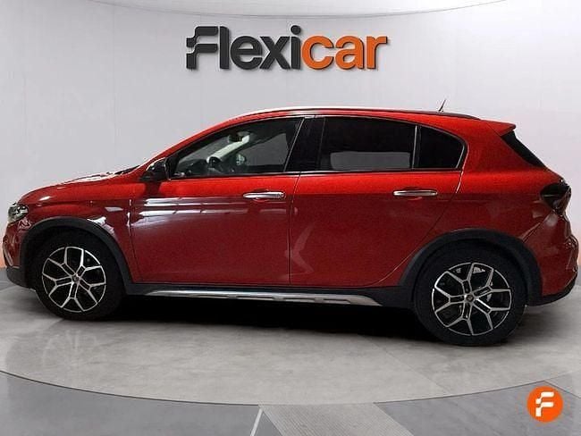 Usado Fiat Tipo 101 CV (74 kW) 2021 Rojo Berlina