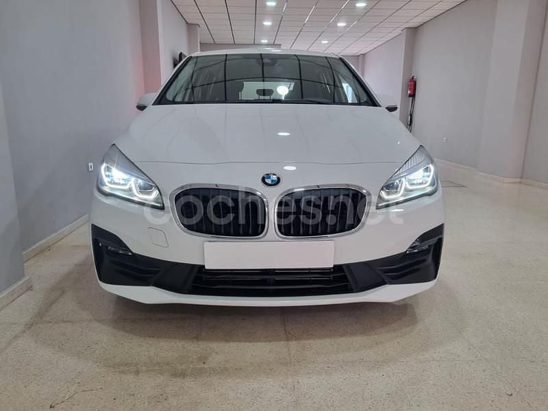 Usado BMW 216 Active Tourer 116 CV (85 kW) 2018 Blanco Monovolumen