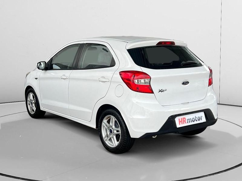 Usado Ford Ka Plus Ultimate 85 CV (62 kW) 2016 Utilitario