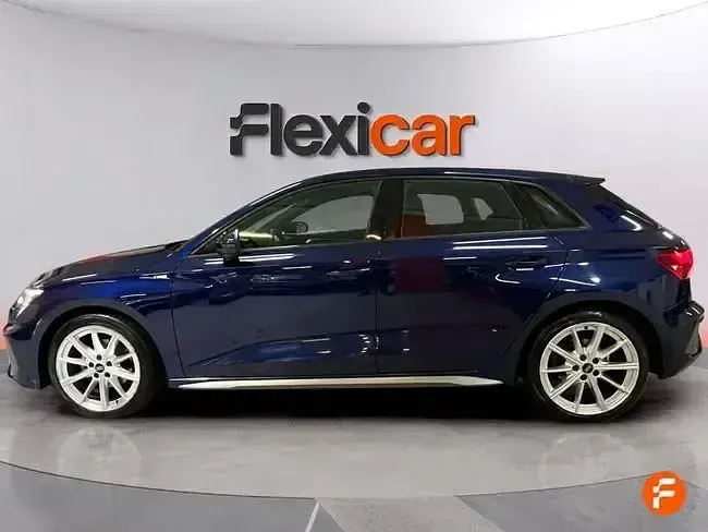 Usado Audi A3 150 CV (110 kW) 2023 Azul Berlina