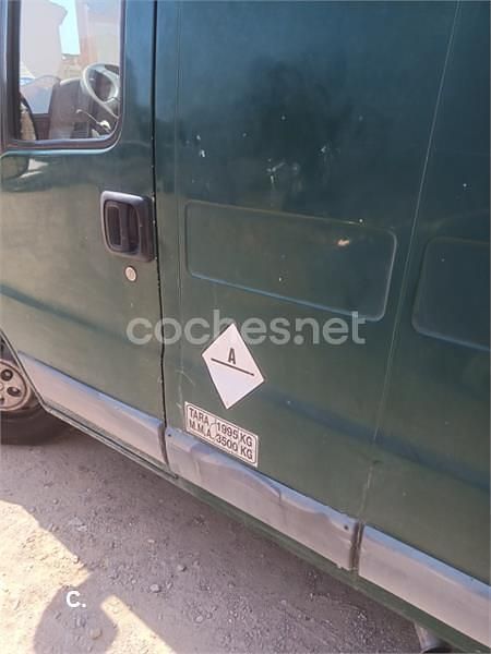 Usado Peugeot Boxer 86 CV (63 kW) 2002 Verde Van