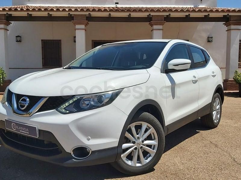 Usado Nissan Qashqai Acenta 130 CV (95 kW) 2016 Blanco SUV