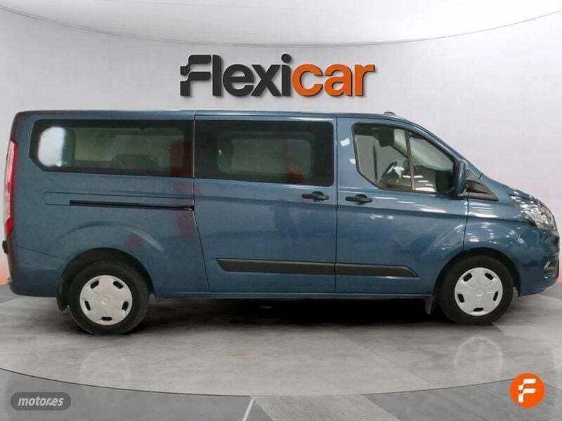 Usado Ford Tourneo Trend 136 CV (100 kW) 2023 Azul Monovolumen