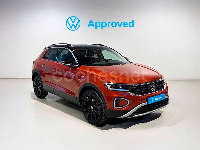 Rojo Usado 2024 VW T-Roc SUV | 31.900 € (Caro) - Imagen 1/4