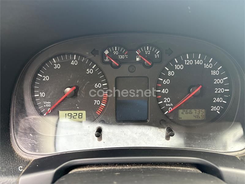 Gris / plata Usado 2002 VW Golf IV GTI Berlina | 4000 € (Precio justo) - Imagen 1/4