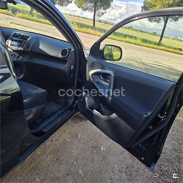 Usado Toyota RAV4 Active 150 CV (110 kW) 2009 Negro SUV