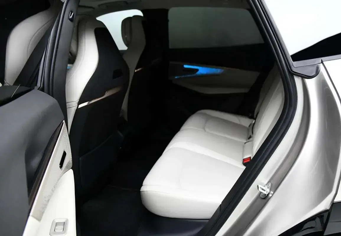 Usado Lynk & Co 08 347 CV (255 kW) 2025 SUV
