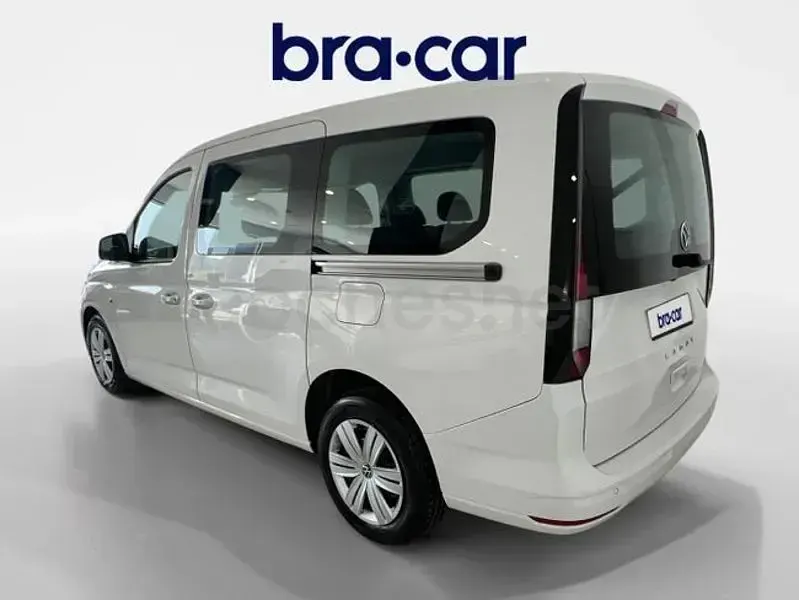 Usado VW Caddy Maxi 122 CV (89 kW) 2024 Blanco Monovolumen