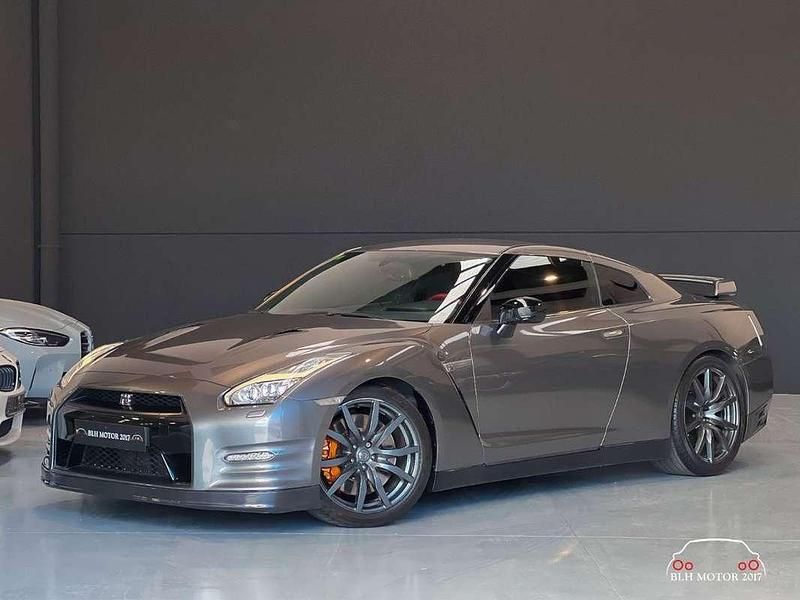 Plateado Usado 2014 Nissan GT-R Black Edition Coupe | 68.990 € - Imagen 1/4