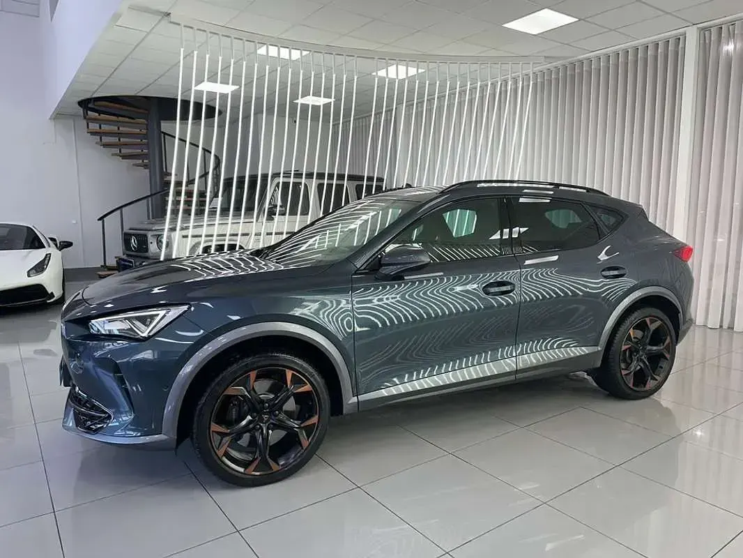 Usado Cupra Formentor VZ 310 CV (228 kW) 2023 Gris SUV