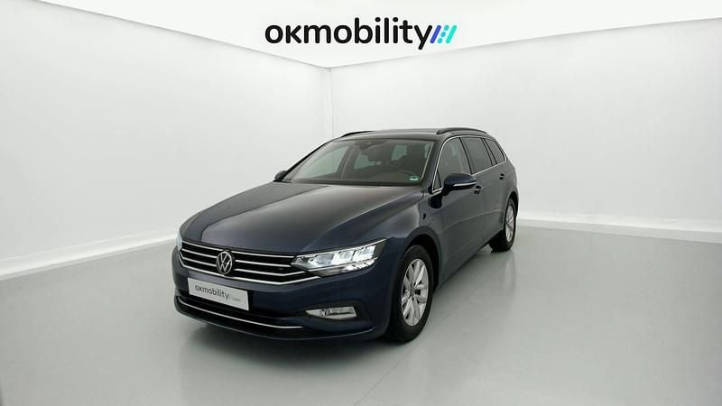 Usado VW Passat Business 150 HP (110 kW) 2021 Azul Carrinha