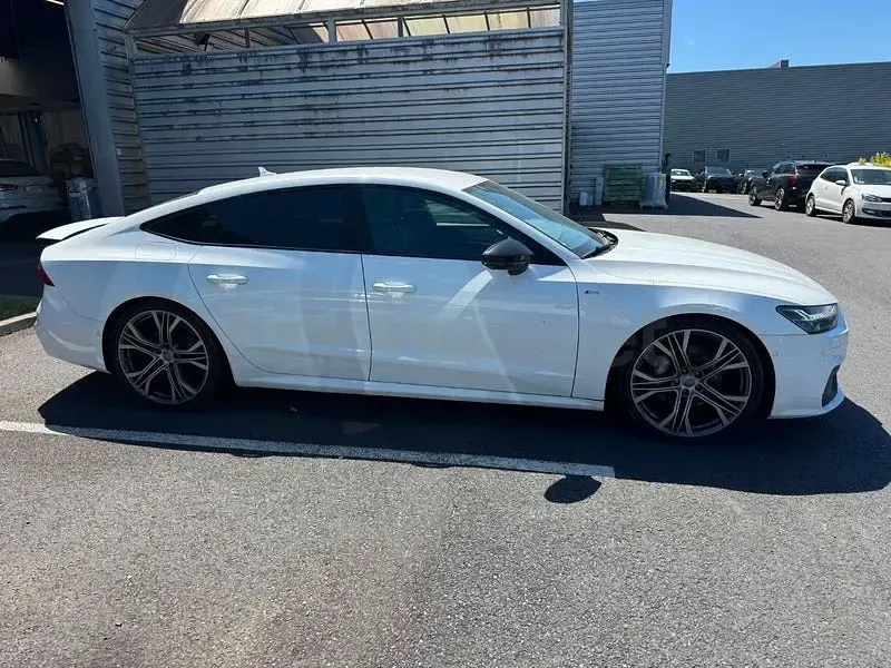 Usado Audi A7 Sportback 286 CV (210 kW) 2019 Blanco Utilitario