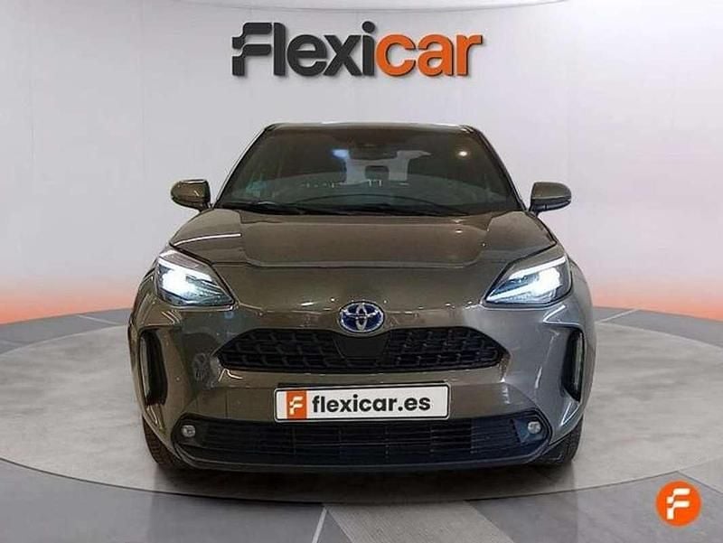Usado Toyota Yaris Cross Active 116 CV (85 kW) 2024 Gris SUV